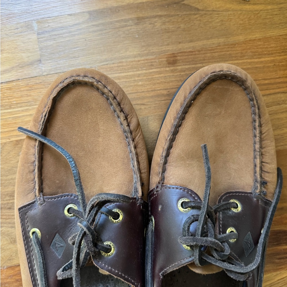 Men's Sperry Brown Leather Boat Shoes - Picture 4 of 6